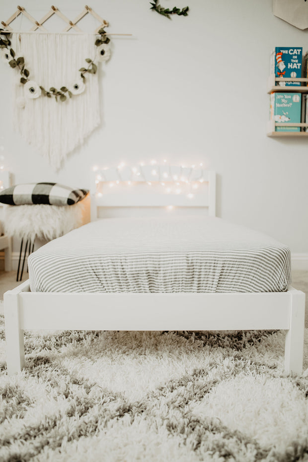 Muslin Cotton Fitted Crib Sheet - Grey Stripes Design